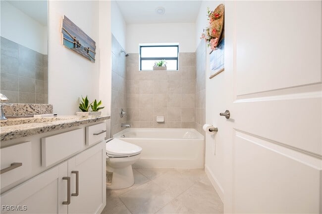 Building Photo - 11171 Canopy Loop