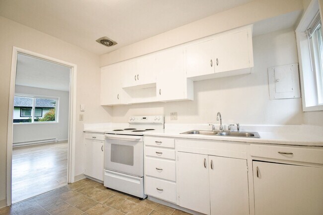 Foto del edificio - 12025-12095 SW 5th street