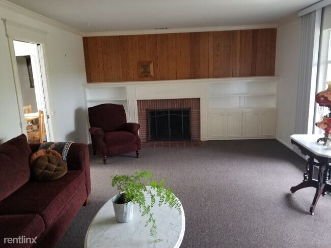 Building Photo - 3 br, 2 bath House - 4631 Ewing Rd