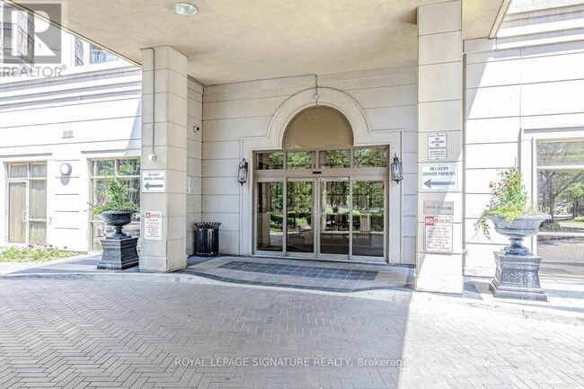 Building Photo - 700-700 Humberwood Blvd