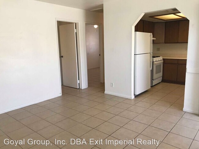 Foto del edificio - 2 br, 1 bath House - 470  C St. #1