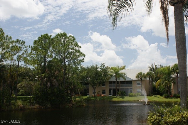 Building Photo - 108 Pebble Shores Dr