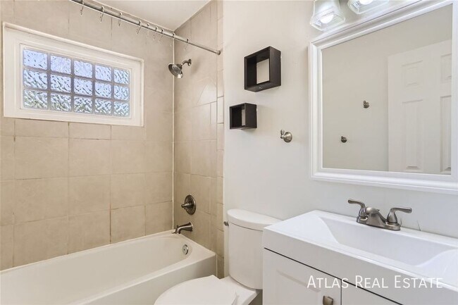 Building Photo - 317 Remington St