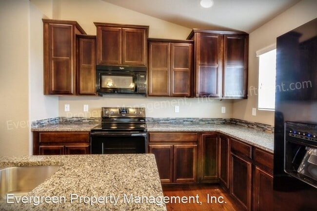Building Photo - 4 br, 3 bath House - 1732 Deep Woods Lane