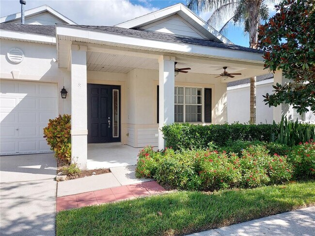 Building Photo - 19915 Tamiami Ave