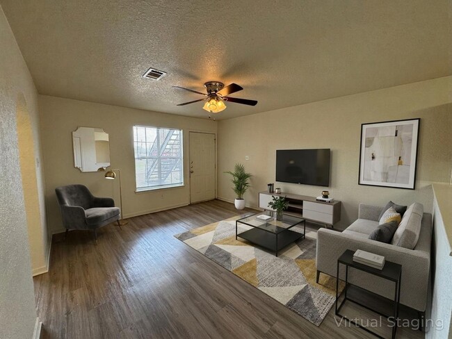 Building Photo - 1606 Dugger Cir