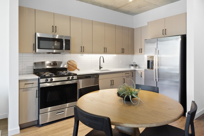 Photo - Hugo River North Apartments