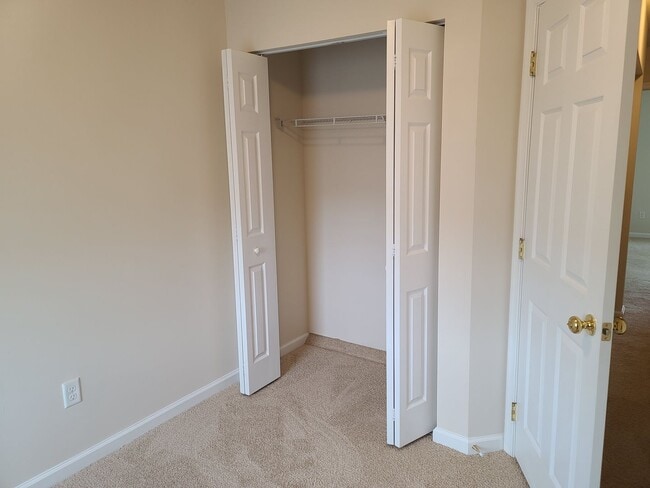 Building Photo - 3 Bedroom Townhome for Rent in Waynesboro