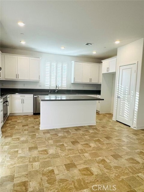 Building Photo - 3651 Basanite Ave