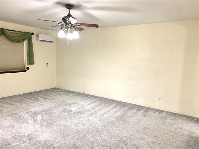 Foto del edificio - 1209 Crestwood Ct