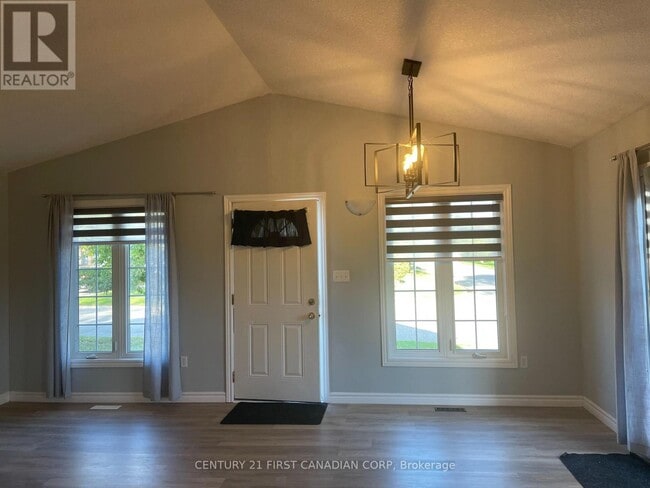 Building Photo - 57 St Julien St