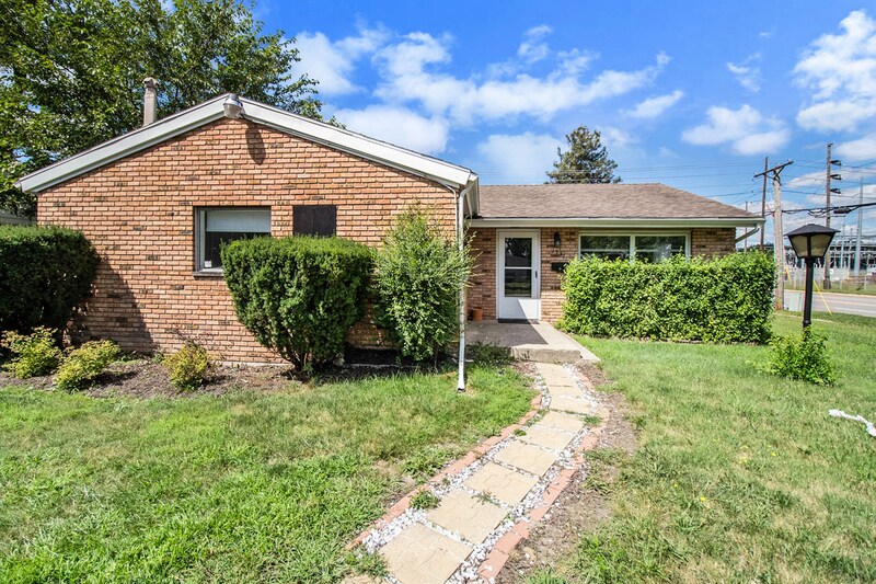 1349 Ebeling Dr, South Bend, IN 46615 House for Rent in South Bend