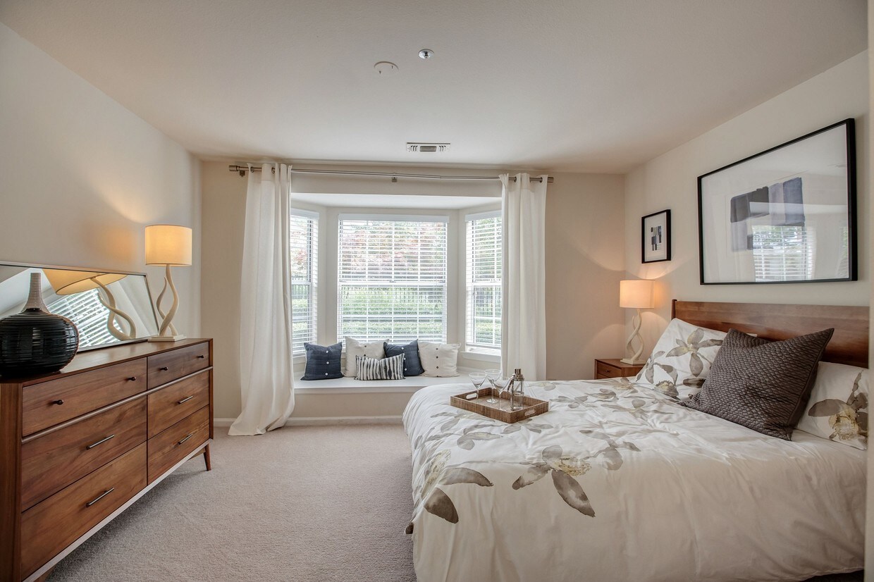 Cascades Overlook Apartments Sterling, VA