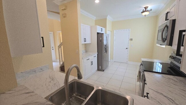 Foto del edificio - 10351 NW 7th St
