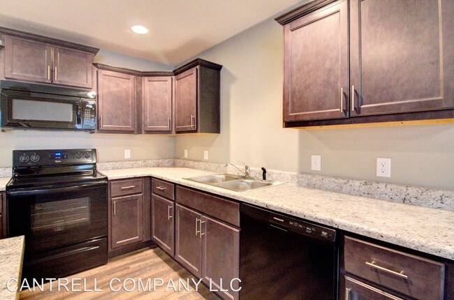 Foto del edificio - 3 br, 2 bath House - 348 W Grace