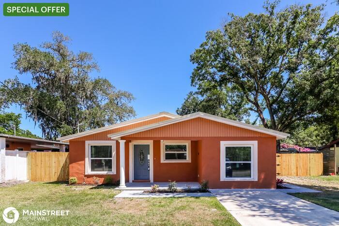 Primary Photo - 1204 N Maryland Ave, Plant City, FL 33563