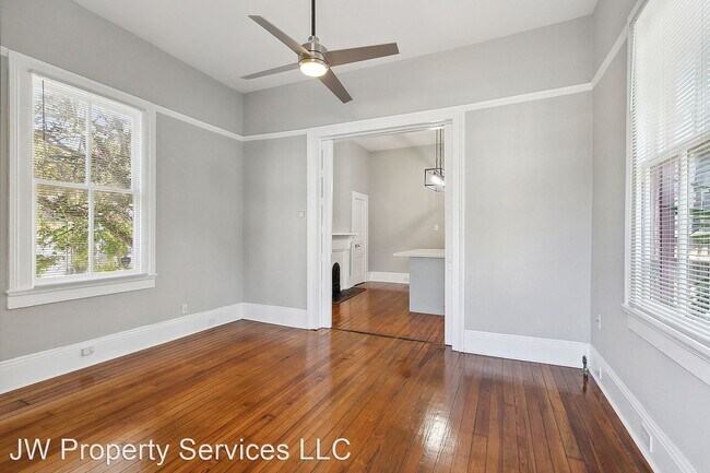 Building Photo - 1 br, 1 bath House - 940 N Rendon St