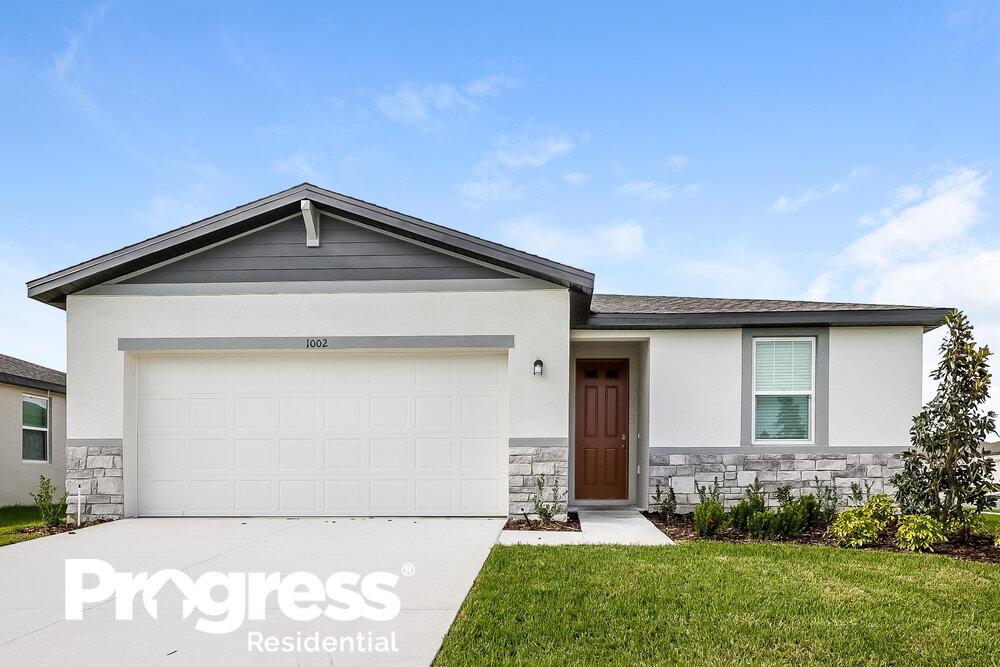 1002 Oak Vly Dr, Auburndale, FL 33823 House for Rent in Auburndale