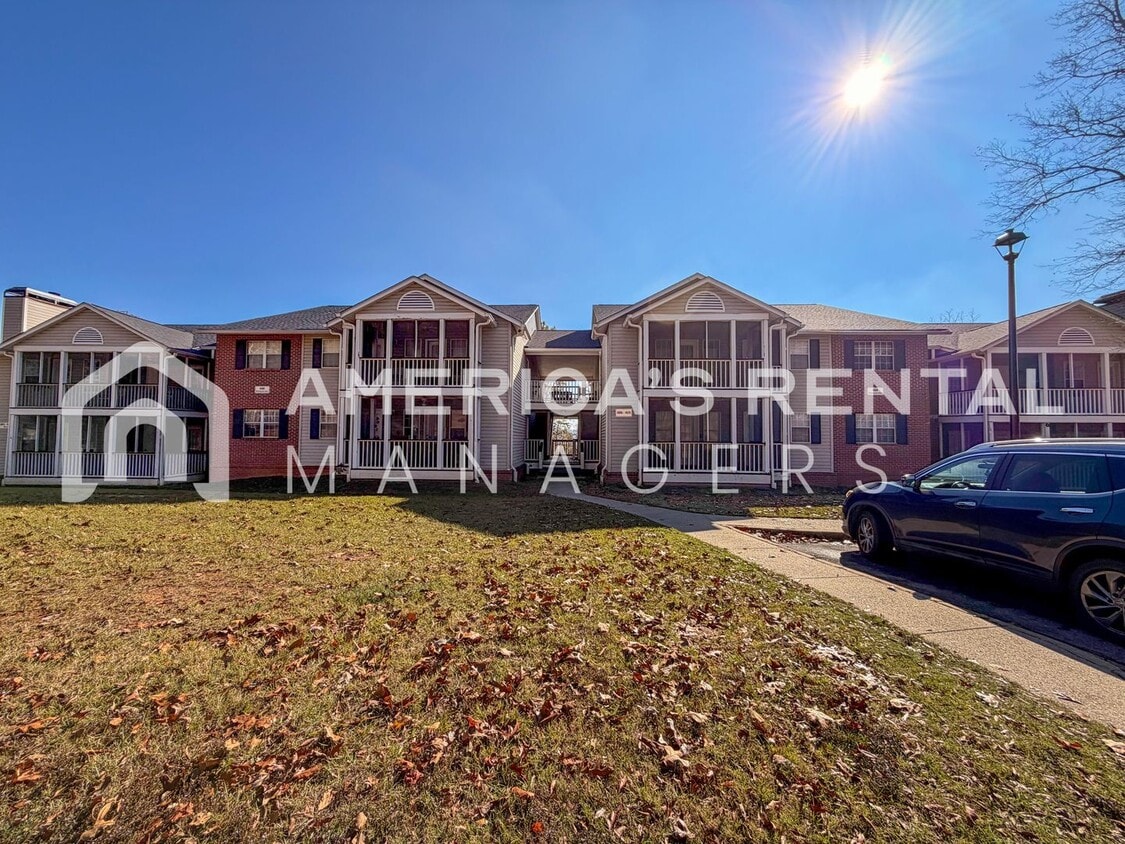 Primary Photo - Inverness Area Living: Utilities Included plus Pool Access