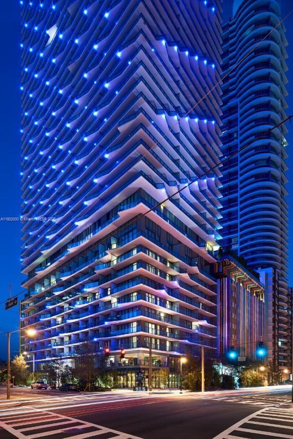 Building Photo - 1300 S Miami Ave