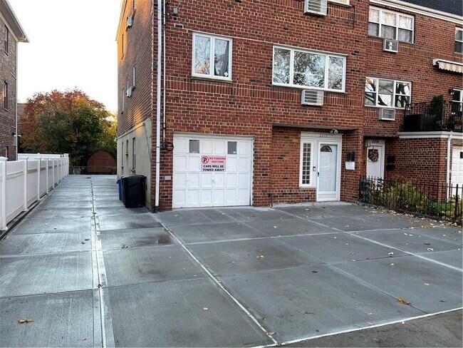 Foto del edificio - 22-10 73rd St