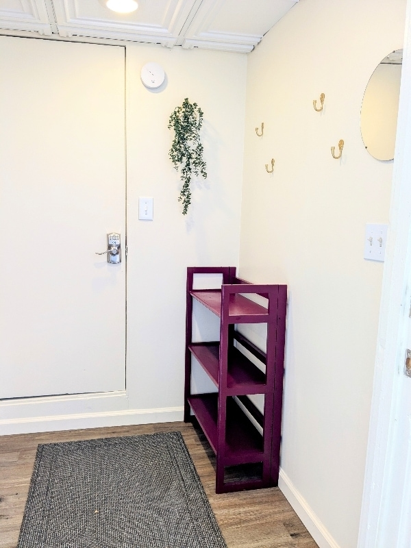 Building Photo - 564 Walton Ave