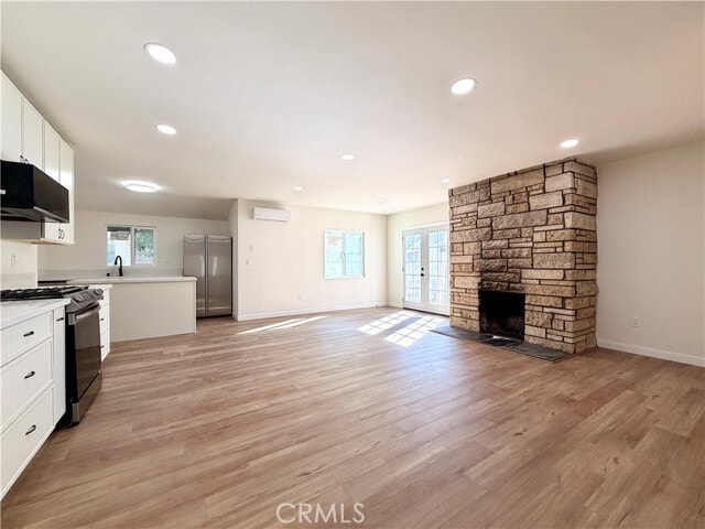 Foto principal - 18754 Cohasset St