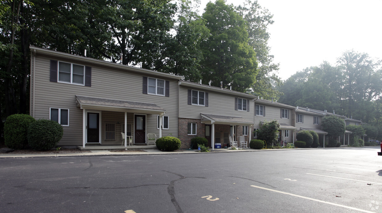 Foto del edificio - Creekwood Apartments