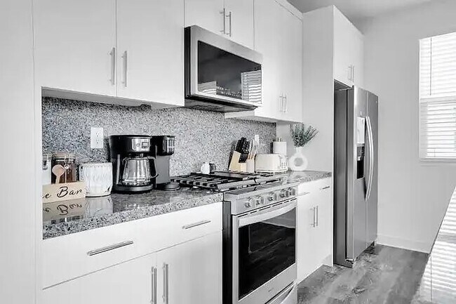 Cocina - 2003 W Bushell St