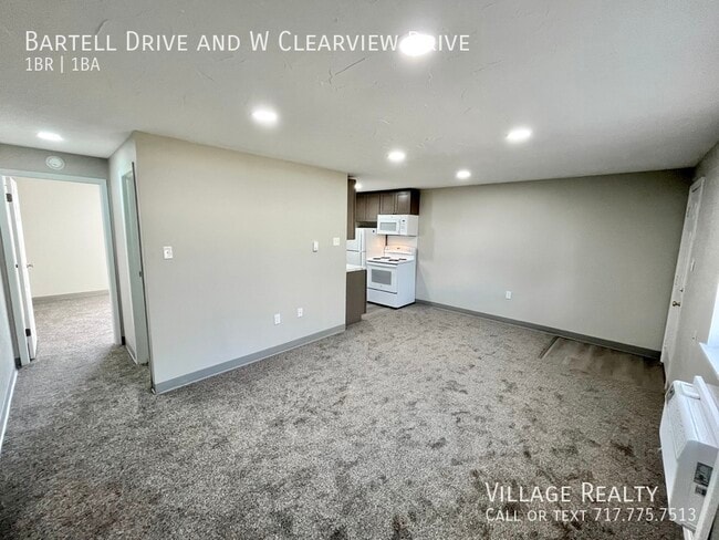 Foto del edificio - 51 W Clearview Dr