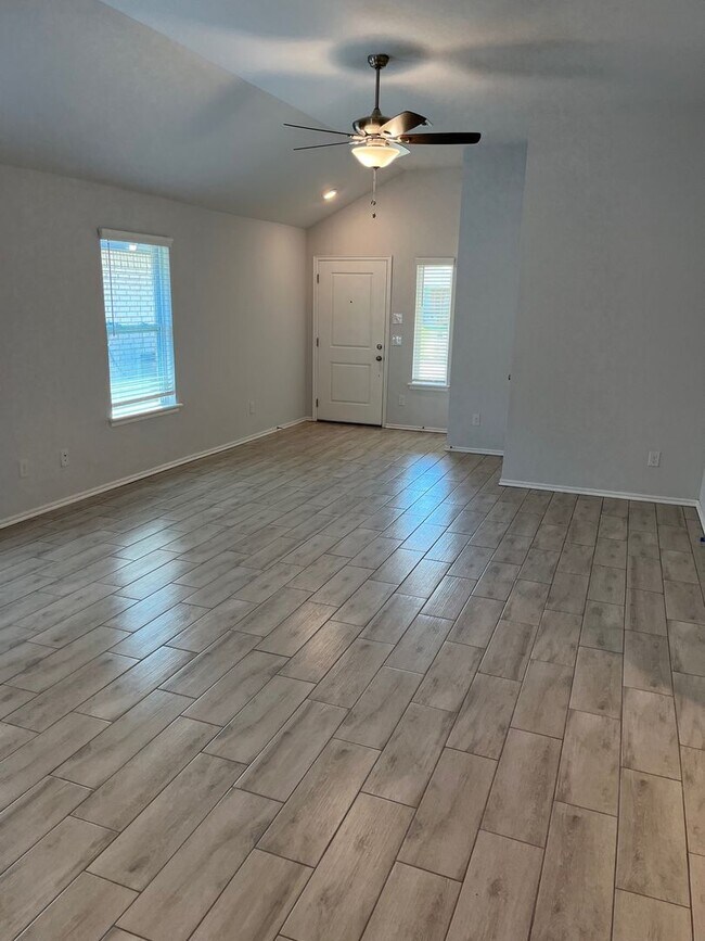 Building Photo - First Month Free!
