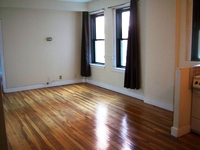 Photo - 489 Commonwealth Ave Apartment