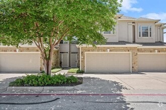 Building Photo - 1101 E Parmer Ln
