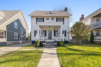 Building Photo - 1643 Lincoln Ave