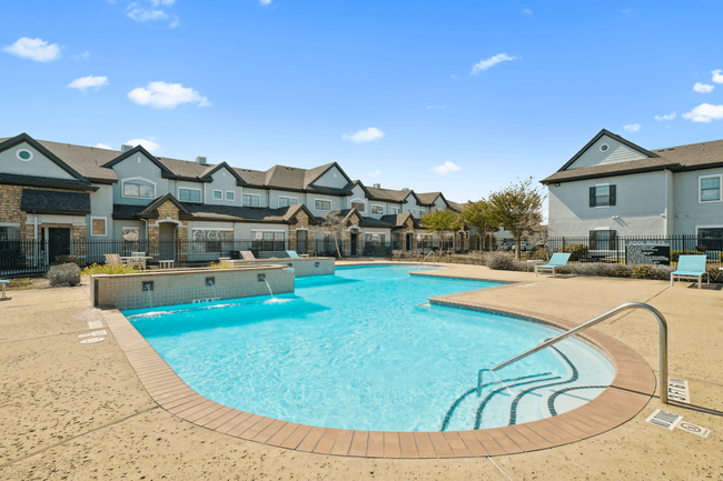 Building Photo - Champion Townhomes on the Green