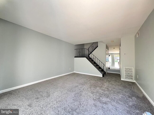 Building Photo - 431 Brandywine Ct