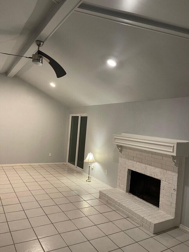 Foto del edificio - 1508 Nest Pl