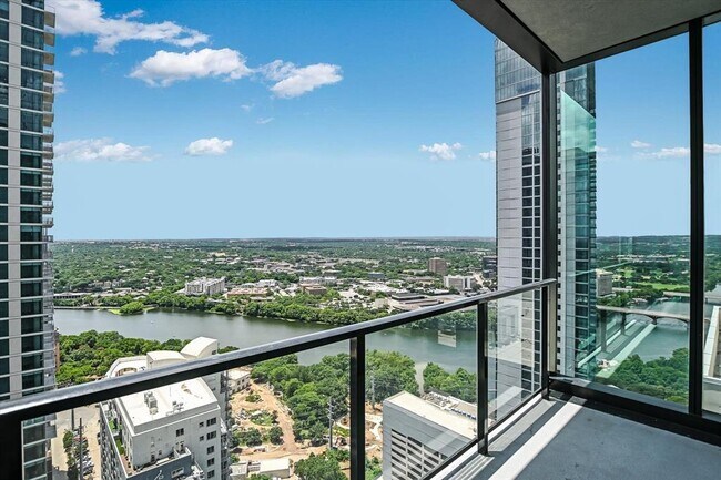 Foto del edificio - 610 Davis St