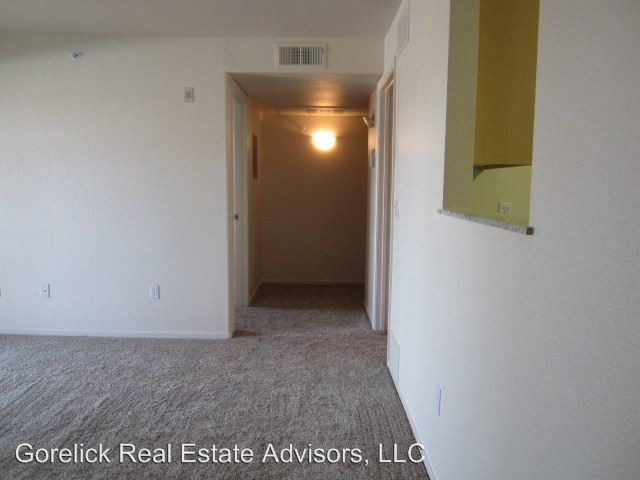 Building Photo - 6850 Sharlands Ave