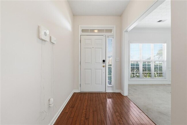 Foto del edificio - 1402 Edgeley Way