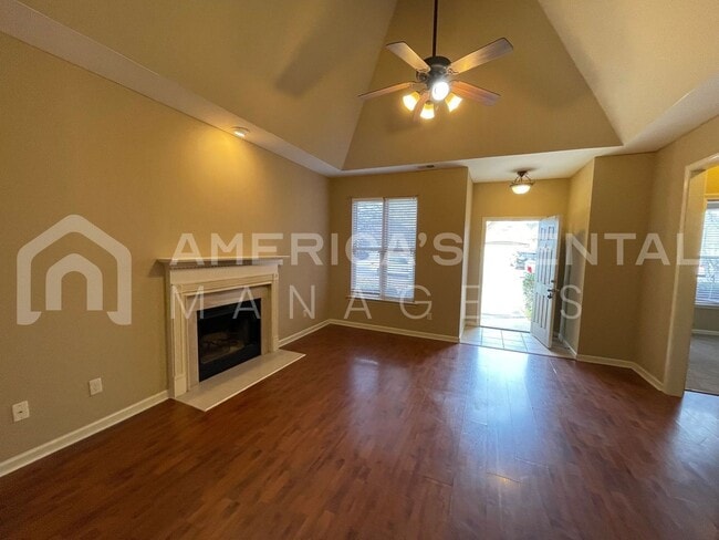 Building Photo - Home for Rent in Moody, AL! Available to V...