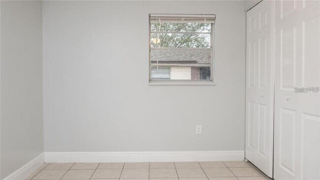 Foto del edificio - 9416 Greystone Rd