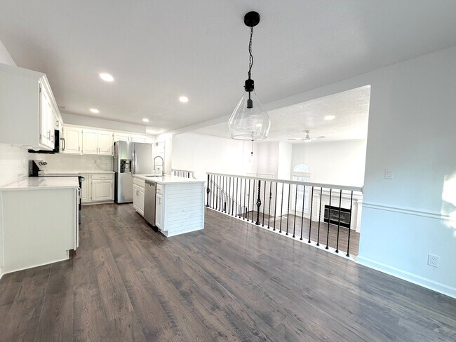 Foto del edificio - 15613 W 90th St