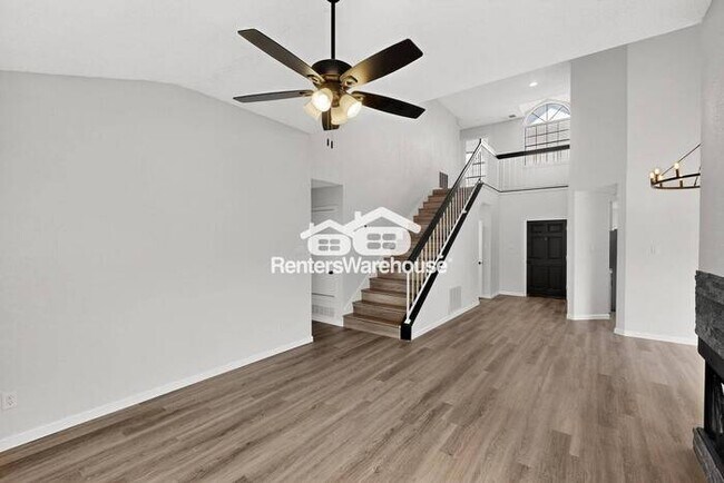 Foto del edificio - MOVE IN READY - 3BED/2.5BATH - CARROLLTON ...