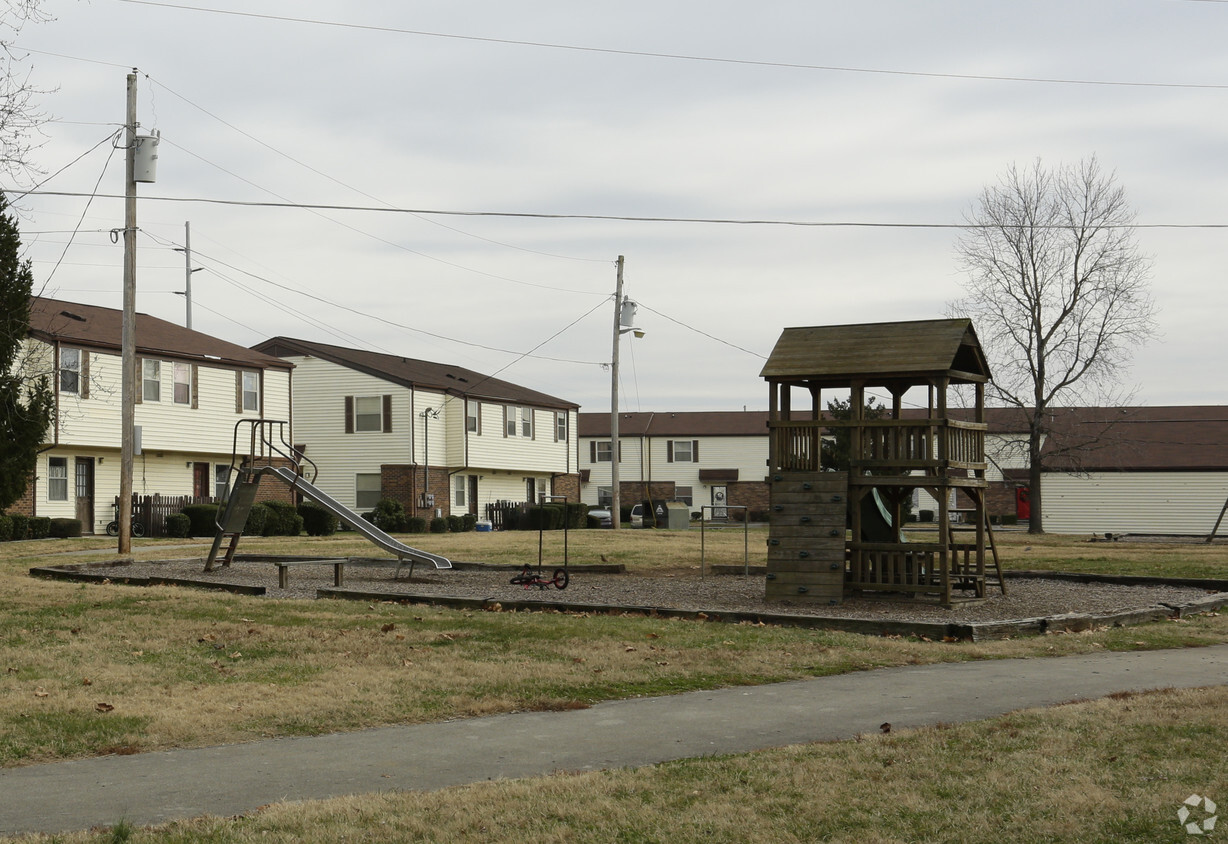 Building Photo - Meadowood Apartments