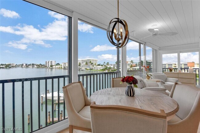 Foto del edificio - 222 Harbour Dr