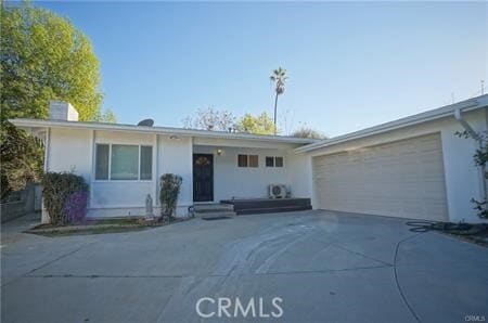 Building Photo - 890 Metro Dr