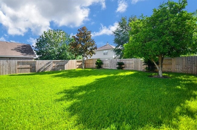 Foto del edificio - 2219 Gable Hollow Ln