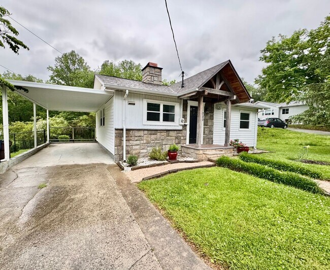 Foto del edificio - Oak Ridge 37830 - UPDATED & WELL MAINTAINE...