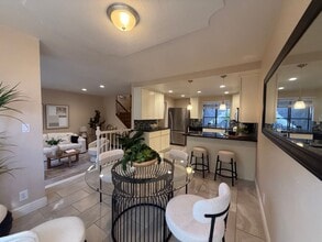 Building Photo - 1166 Capri Dr